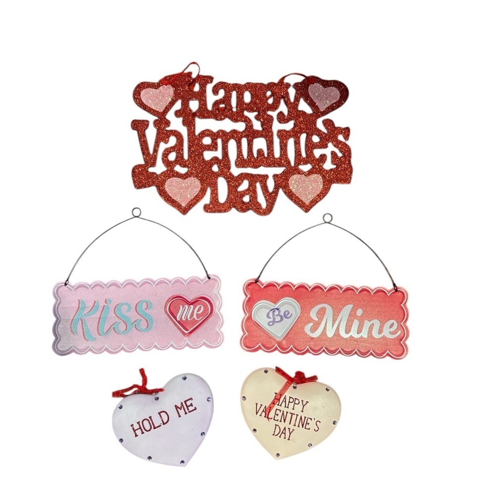 Valentine's Day Hanging Decorations Set